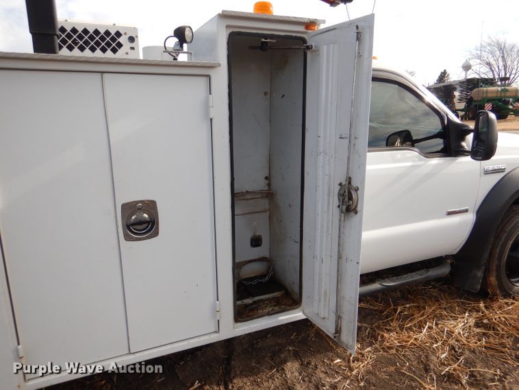 image for item DN5449 2007 Ford F550 Super Duty XL  utility / service truck