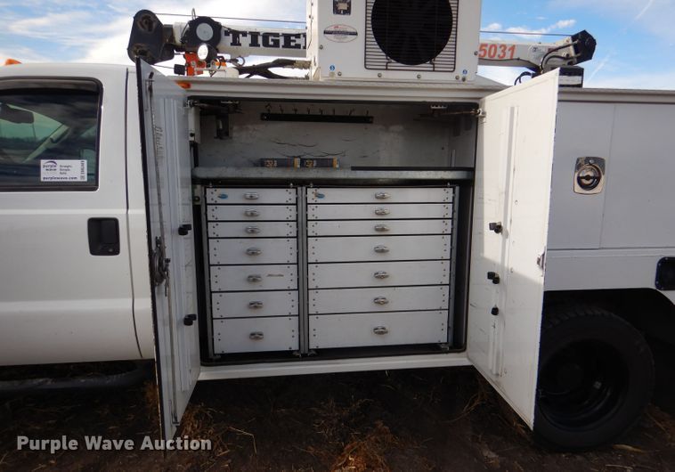 image for item DN5449 2007 Ford F550 Super Duty XL  utility / service truck