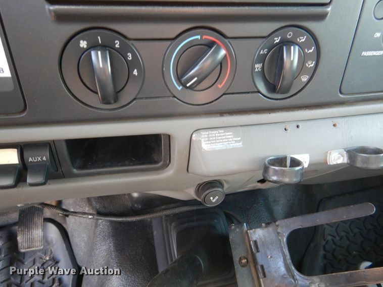 image for item DN5449 2007 Ford F550 Super Duty XL  utility / service truck