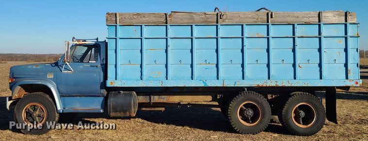 image for item GB9168 1973 Chevrolet C65  grain truck