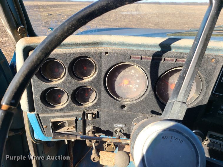 image for item GB9168 1973 Chevrolet C65  grain truck
