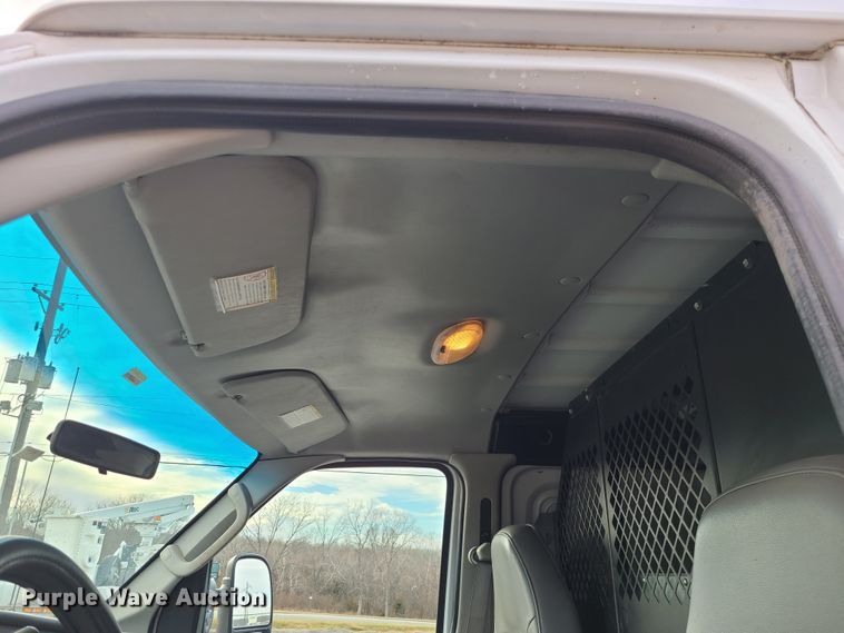 image for item GB9181 2008 Ford E250 Super Duty  van