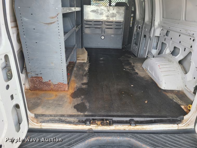 image for item GB9181 2008 Ford E250 Super Duty  van