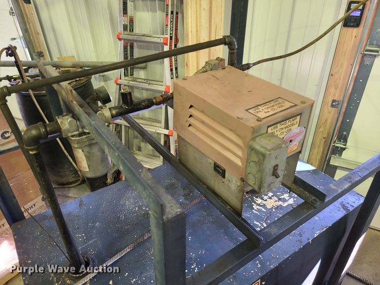 image for item GB9236 Reznor RA-235 waste oil heater