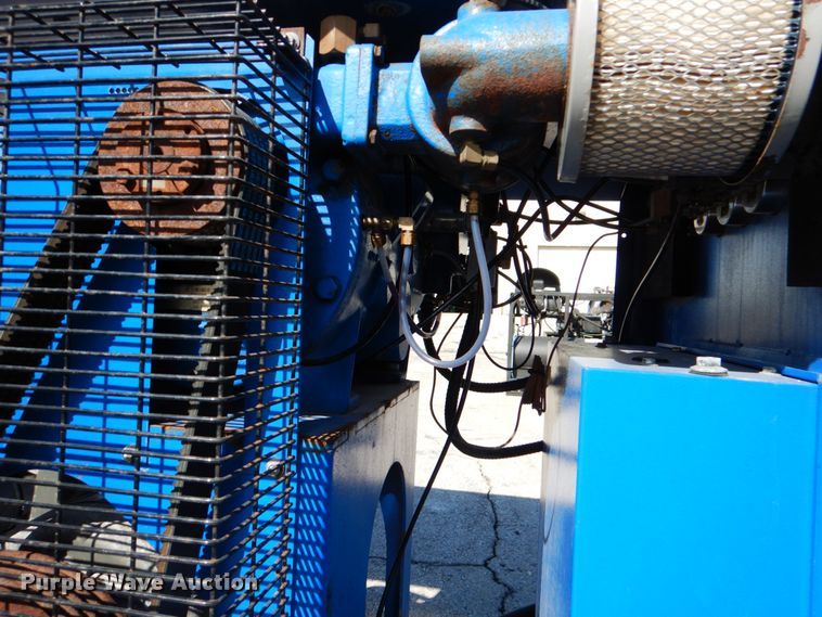 image for item HD9761 Quincy QGB-30  air compressor