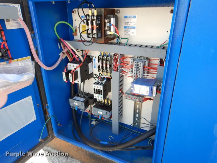 image for item HD9761 Quincy QGB-30  air compressor