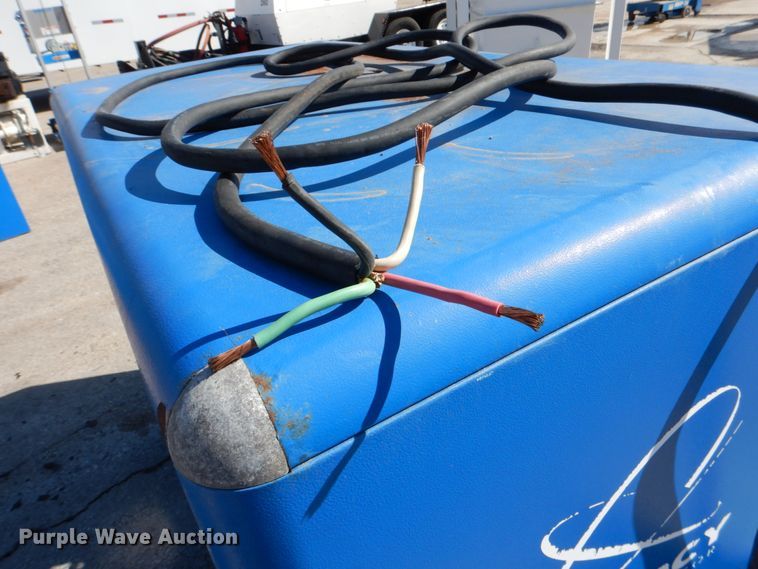 image for item HD9761 Quincy QGB-30  air compressor