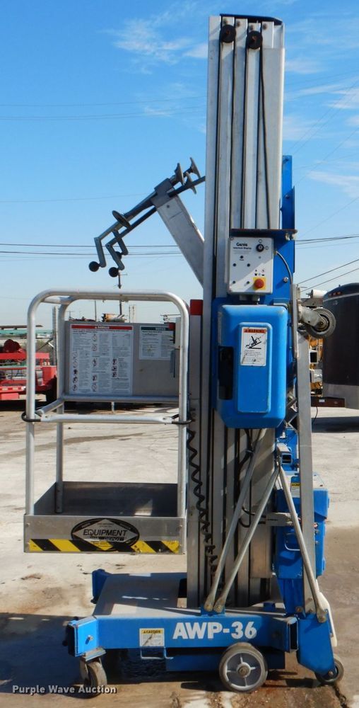 image for item HD9762 Genie AWP-36  vertical lift