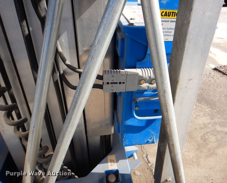 image for item HD9762 Genie AWP-36  vertical lift