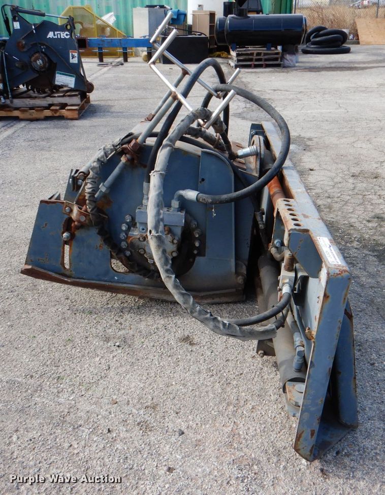 image for item HD9767 Melroe skid steer cold planer