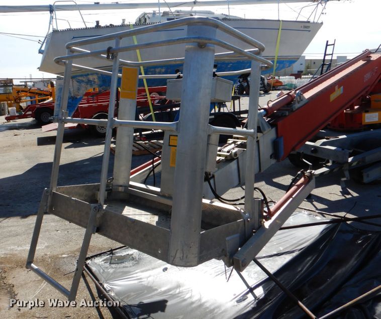 image for item HD9769 1988 Denka-Lift HS-DK2  boom lift