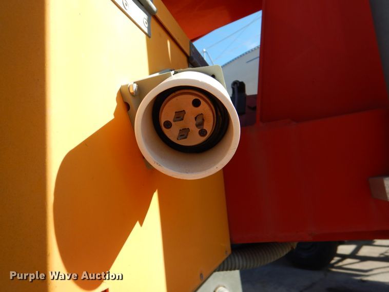 image for item HD9769 1988 Denka-Lift HS-DK2  boom lift