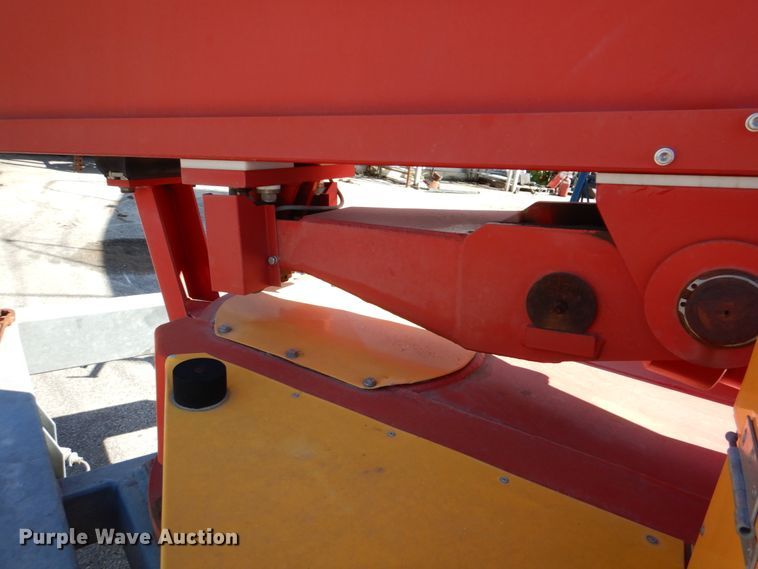 image for item HD9769 1988 Denka-Lift HS-DK2  boom lift