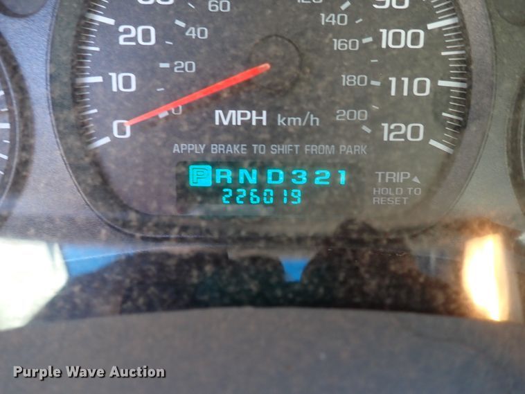 image for item IC9667 2001 Chevrolet Impala LS