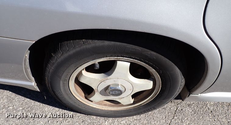 image for item IC9667 2001 Chevrolet Impala LS