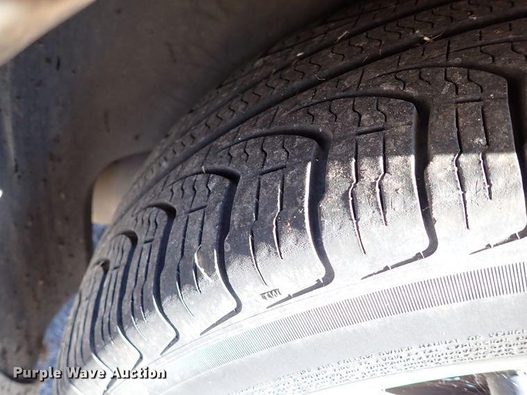 image for item IC9667 2001 Chevrolet Impala LS