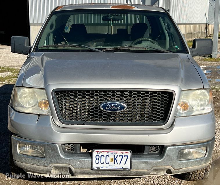 image for item ID9640 2005 Ford F150  SuperCrew pickup truck