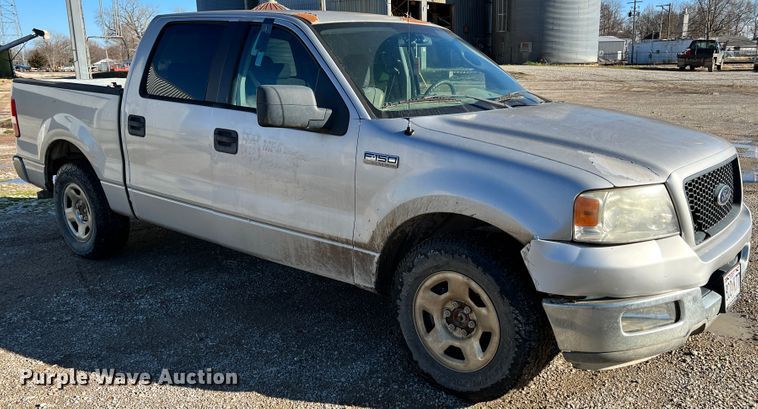 image for item ID9640 2005 Ford F150  SuperCrew pickup truck