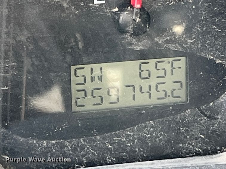 image for item ID9640 2005 Ford F150  SuperCrew pickup truck