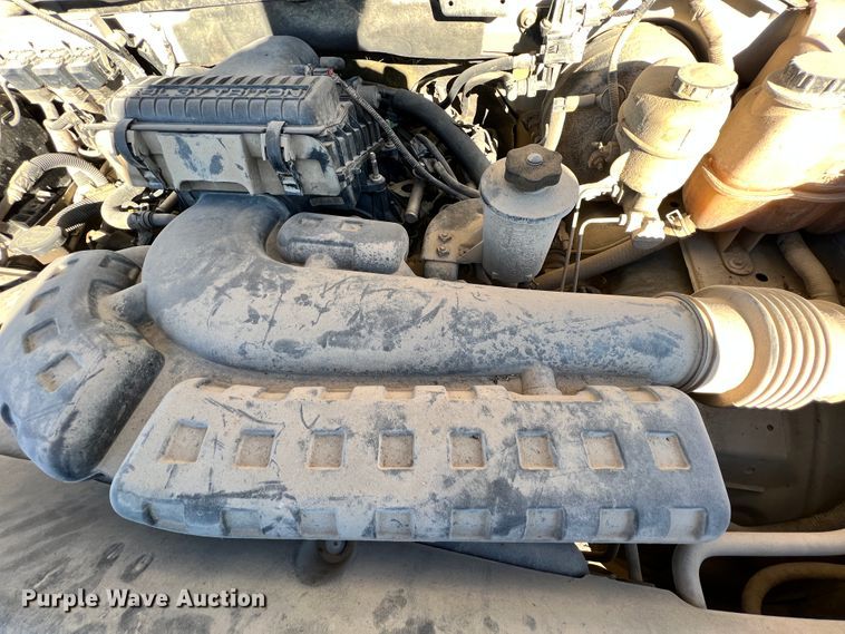 image for item ID9640 2005 Ford F150  SuperCrew pickup truck