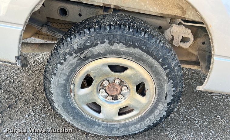 image for item ID9640 2005 Ford F150  SuperCrew pickup truck