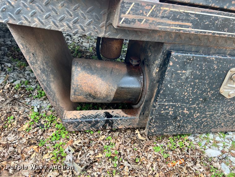 image for item ID9641 Hydraulic bale bed