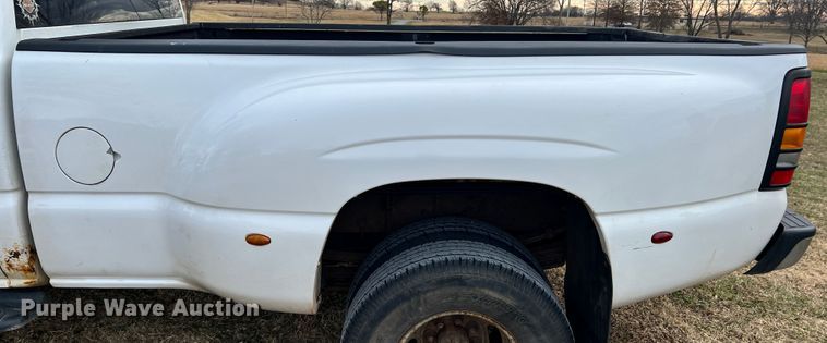 image for item ID9642 Chevrolet Silverado  pickup truck bed