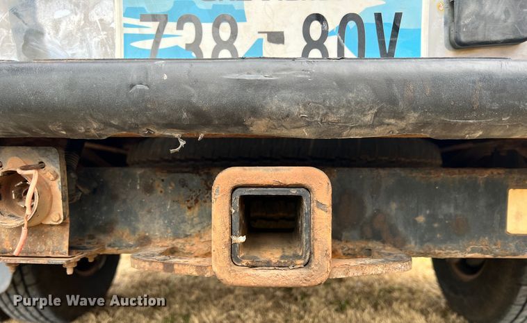 image for item ID9642 Chevrolet Silverado  pickup truck bed