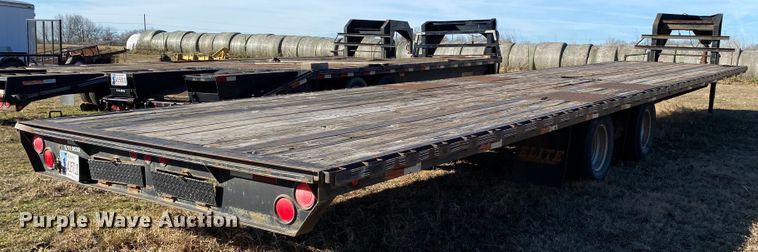 image for item IG9660 2011 Elite  equipment trailer