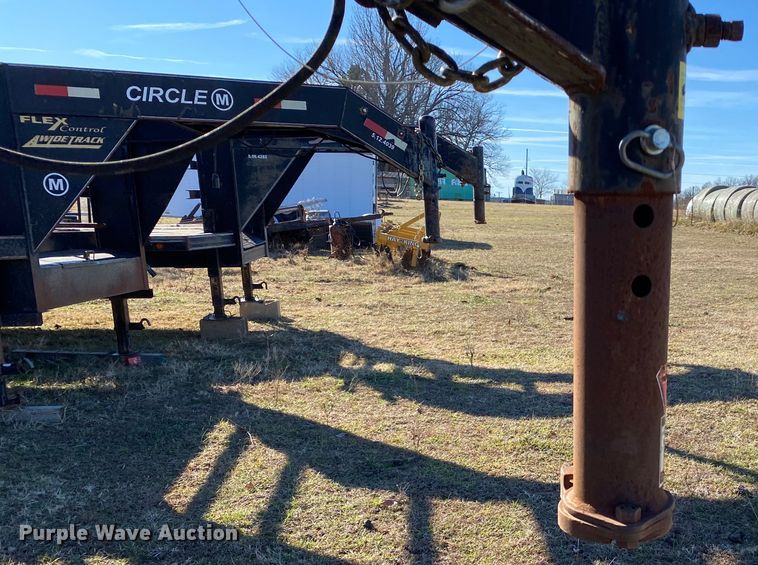 image for item IG9660 2011 Elite  equipment trailer