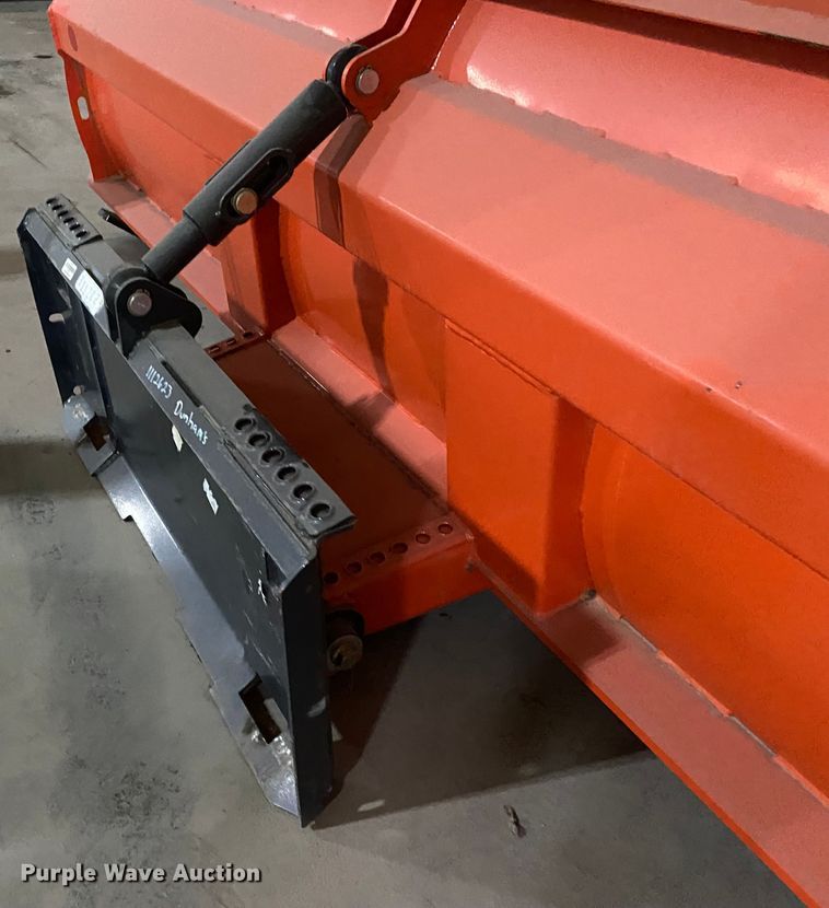 image for item IG9662 Bobcat 10'W skid steer snow pusher