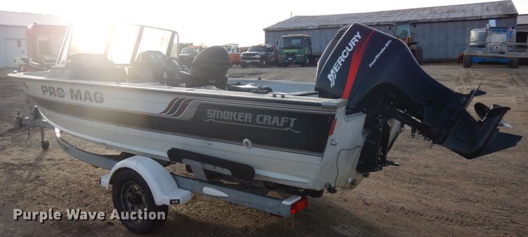 image for item IO9576 1993 Smoker Craft Pro Mag  boat