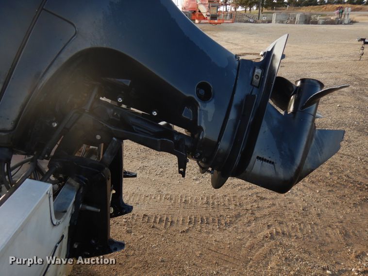 image for item IO9576 1993 Smoker Craft Pro Mag  boat