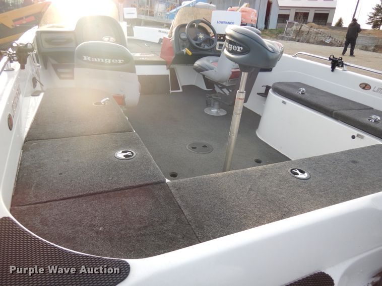 image for item IO9578 2002 Ranger 620VS  boat