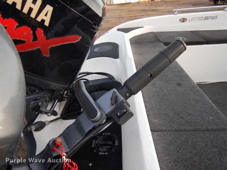 image for item IO9578 2002 Ranger 620VS  boat