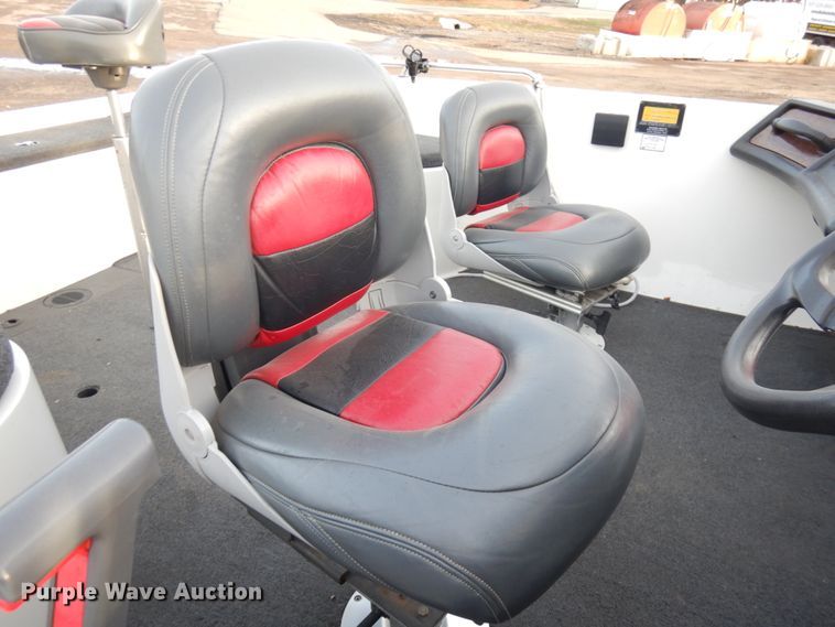 image for item IO9578 2002 Ranger 620VS  boat