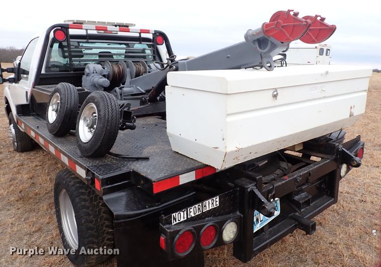 image for item IS9374 2015 Ford F350 Super Duty XL  tow truck