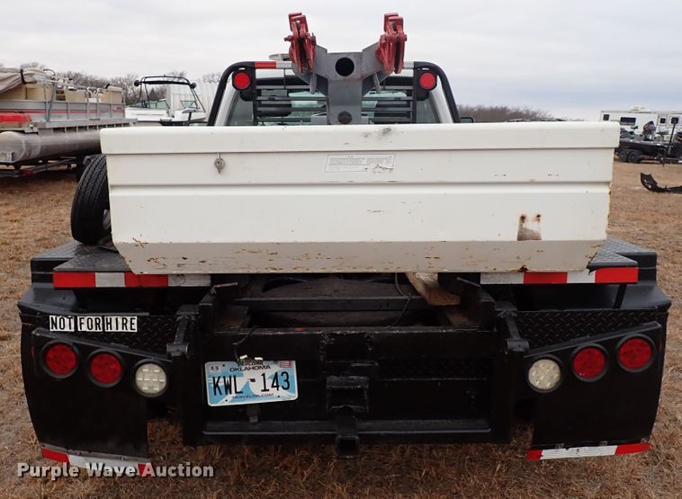 image for item IS9374 2015 Ford F350 Super Duty XL  tow truck