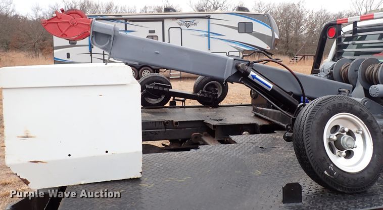 image for item IS9374 2015 Ford F350 Super Duty XL  tow truck