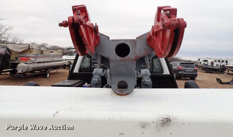 image for item IS9374 2015 Ford F350 Super Duty XL  tow truck