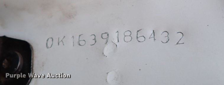 image for item IS9374 2015 Ford F350 Super Duty XL  tow truck