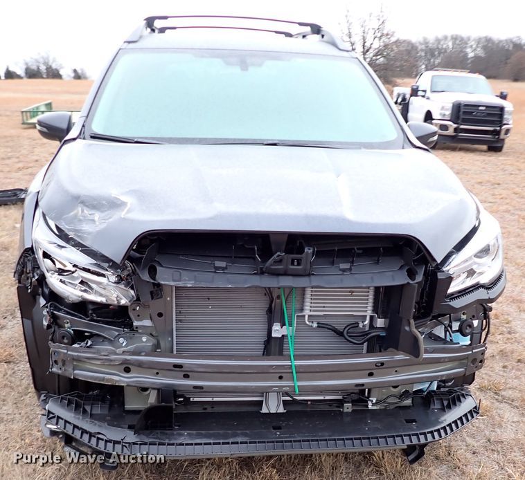 image for item IS9375 2021 Subaru Ascent Limited