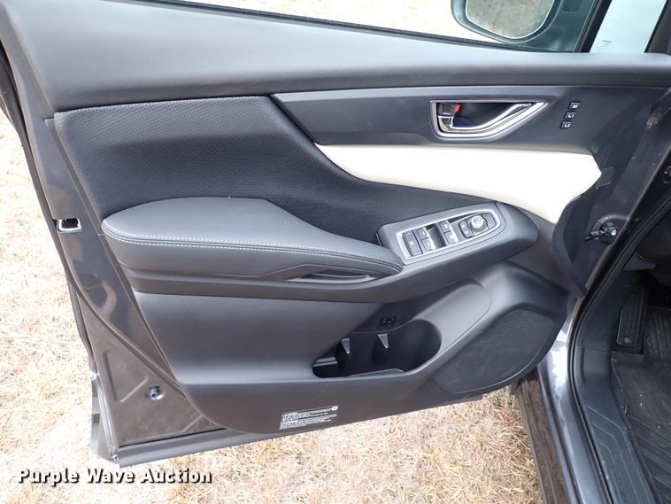 image for item IS9375 2021 Subaru Ascent Limited