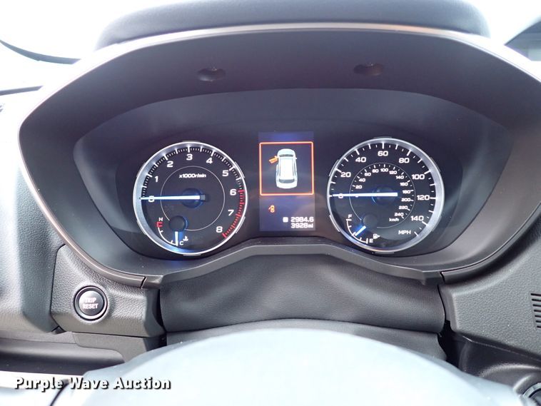 image for item IS9375 2021 Subaru Ascent Limited