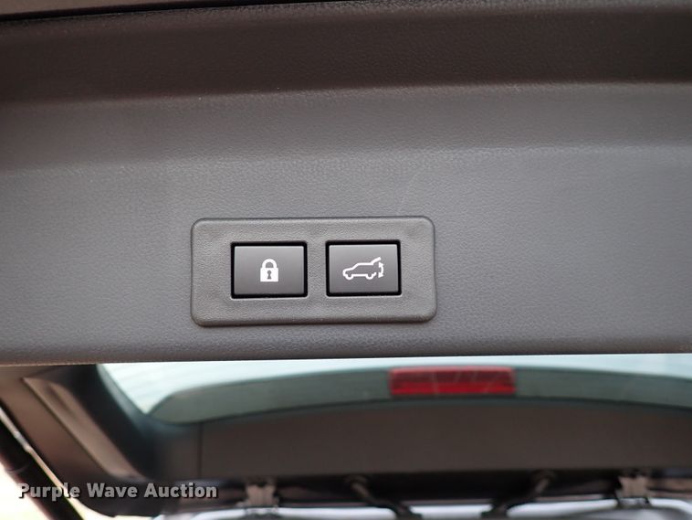 image for item IS9375 2021 Subaru Ascent Limited