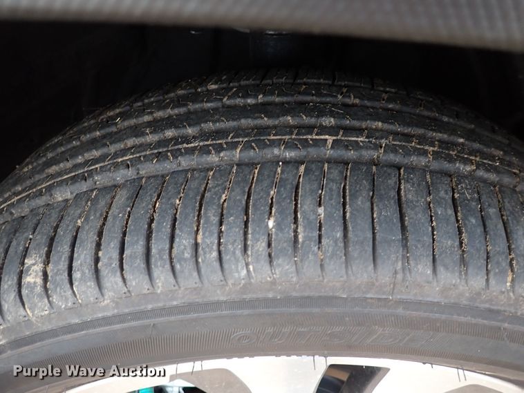 image for item IS9375 2021 Subaru Ascent Limited