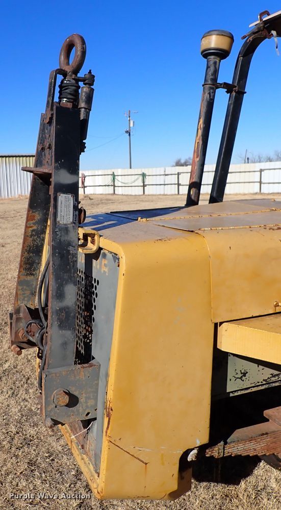 image for item IS9378 Caterpillar  forklift