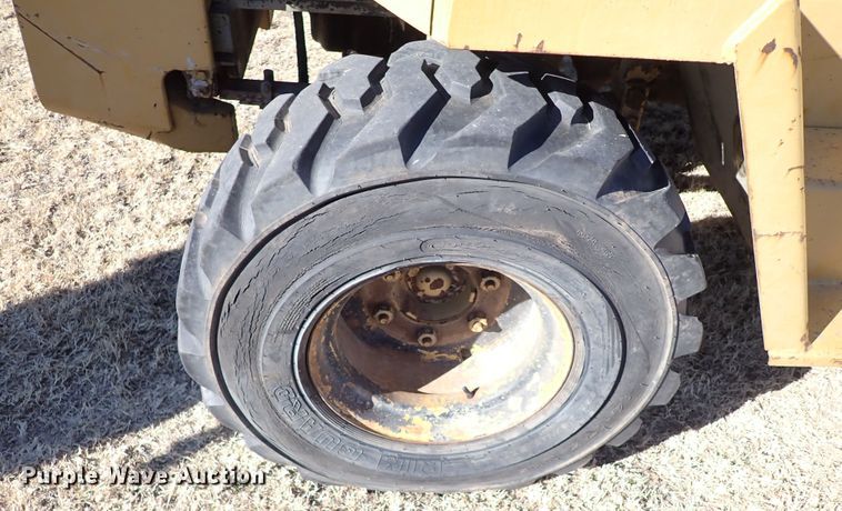 image for item IS9378 Caterpillar  forklift