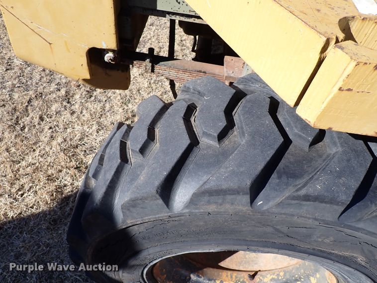 image for item IS9378 Caterpillar  forklift