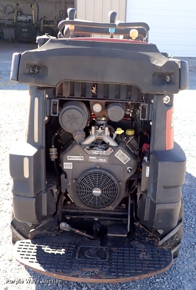 image for item IS9380 2010 Ditch Witch Zahn R300  compact utility loader